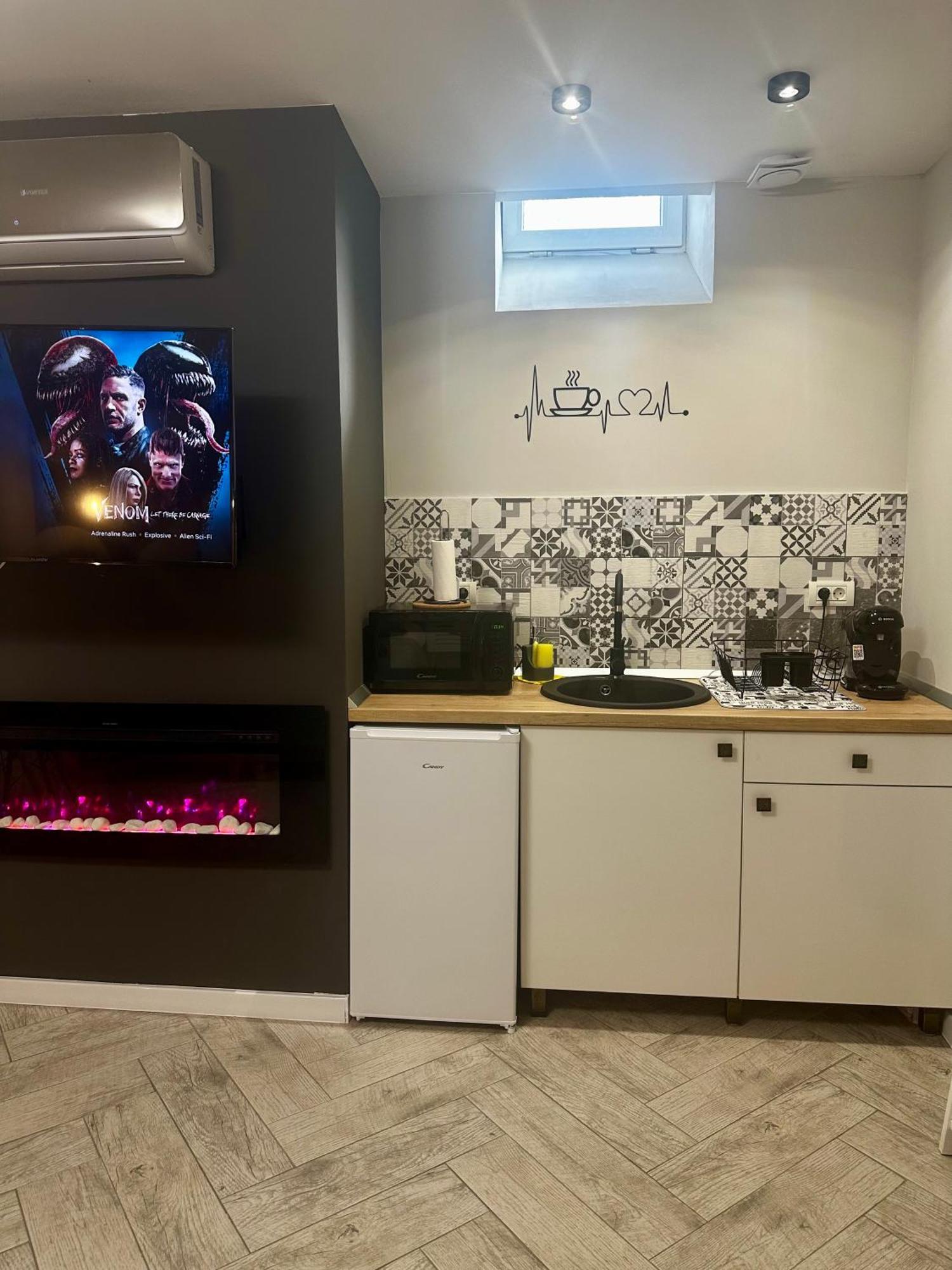 Stay Inn Central Brasov Ap 4 Bagian luar foto